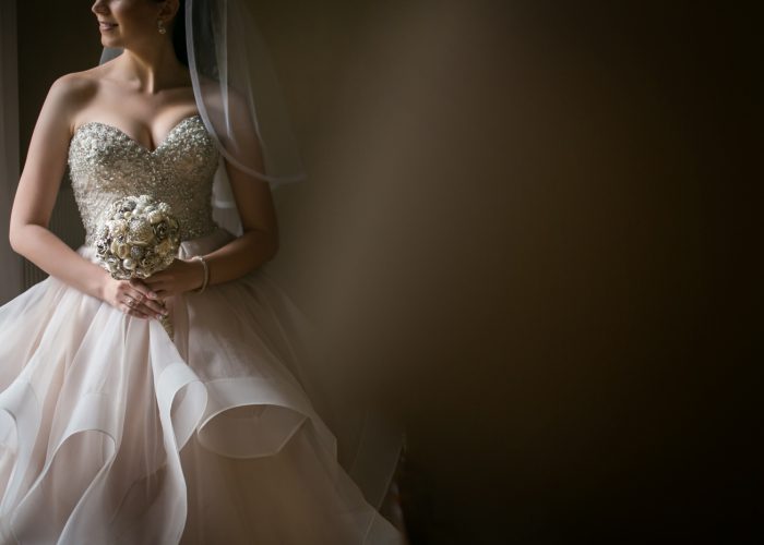 Menyasszonyi ruha – kölcsönözzük, vásároljuk vagy varrassuk?